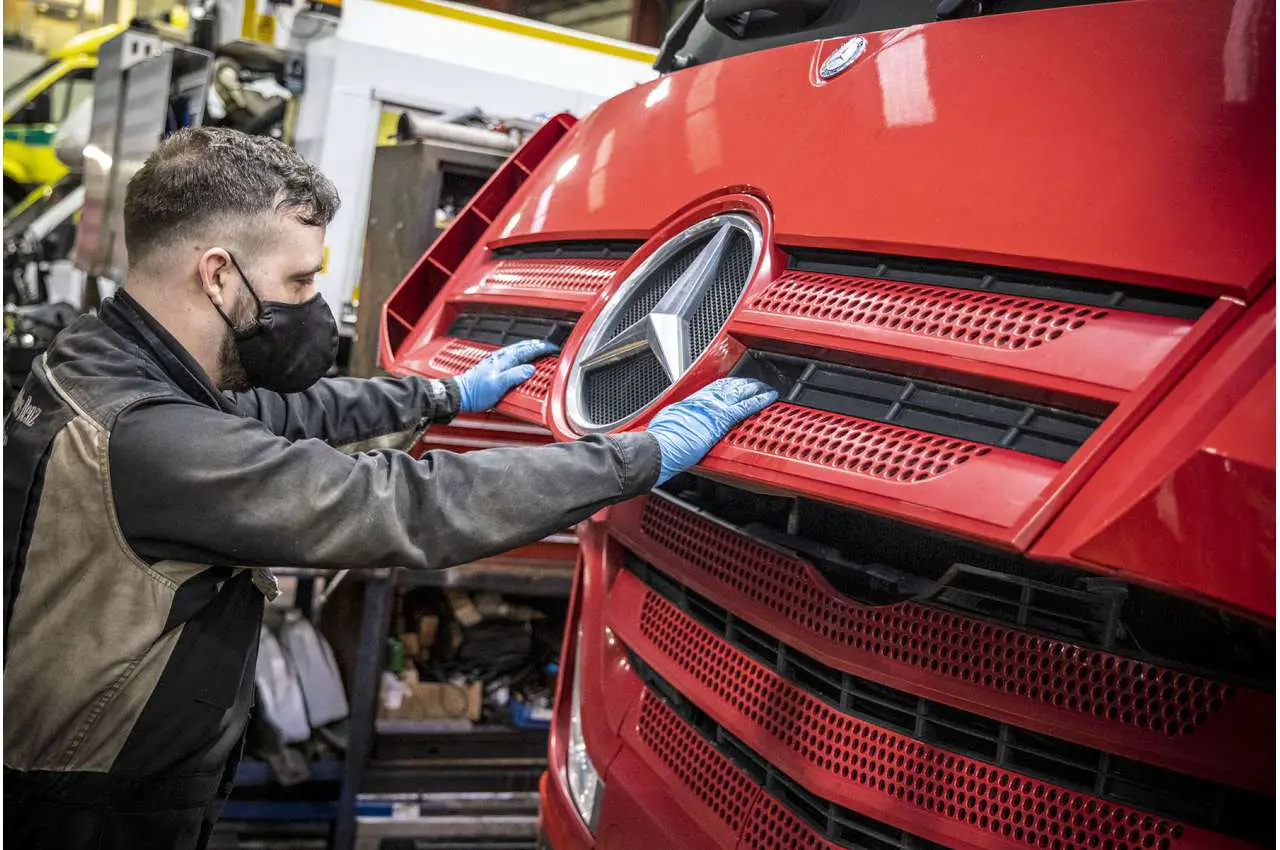 Техническое обслуживание фур в сервисе грузовиков Mercedes